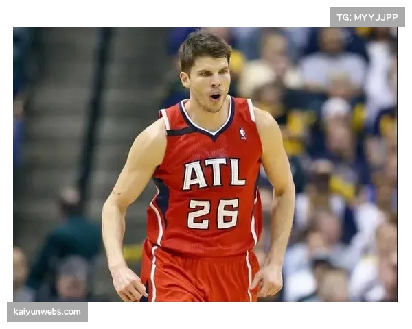 老鹰踢球手埃利奥特关键射门稳定屡次建功