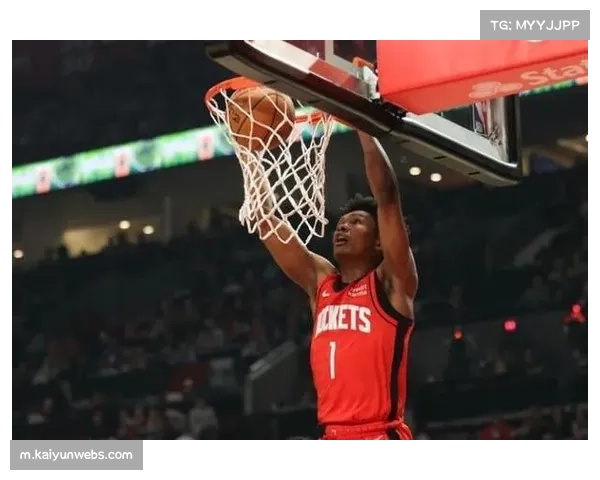 阿门汤普森12中11高效26分 火箭转换进攻节奏掌控